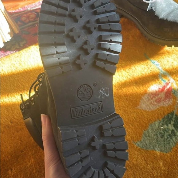 black timberland boots - Picture 2 of 5